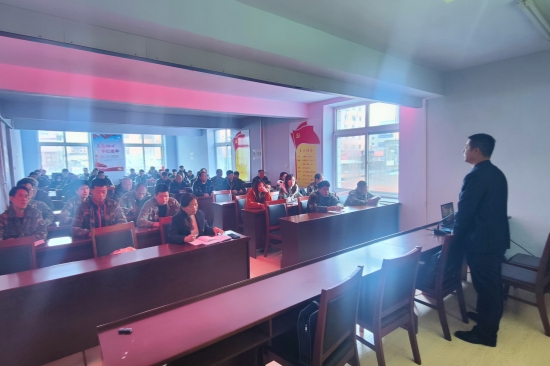 挺膺擔當正青春踔厲奮發(fā)向未來泉林公司團委開展“五四”青年節(jié)系列活動 (2).jpg