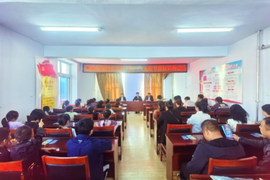 法護(hù)成長(zhǎng) 愛(ài)暖童心 泉林公司開(kāi)展職工子女“六一”兒童節(jié)普法宣傳活動(dòng)（4）.jpg