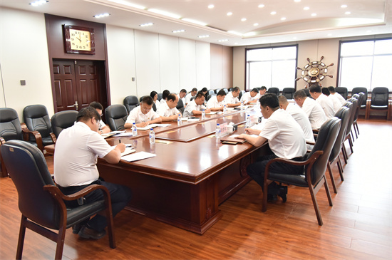 1752651020933935.jpg 泉林公司黨委召開理論學習中心組集體(擴大)學習會暨深入貫徹中央八項規(guī)定精神學習教育專題讀書班(4).jpg