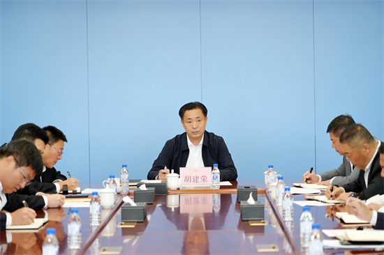 泉林公司黨委召開黨的建設(shè)工作領(lǐng)導小組 （擴大）會議（2）.jpg